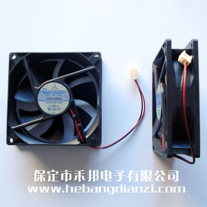 DC12V�L(f��ng)��92*92*25mm �p�L���S��
