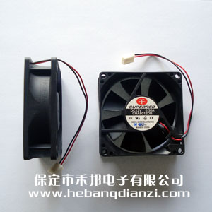 DC12V�L(f��ng)��80*80*25mm �L���S��